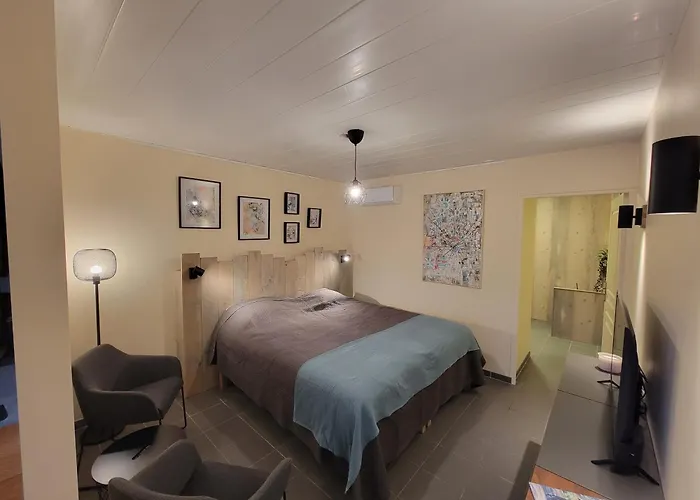 Hébergement de vacances De La Chapelle Blanche