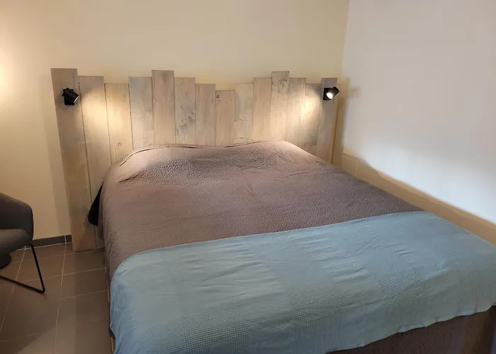 Hébergement de vacances De La Chapelle Blanche *